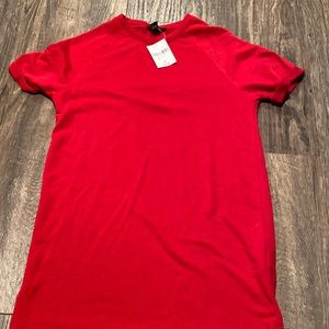 Red short sleeve dress